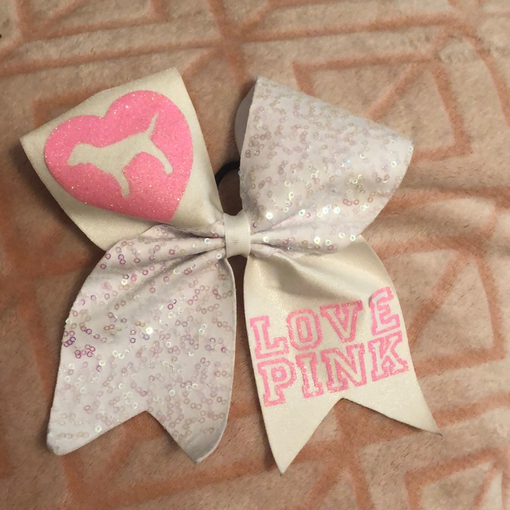Cheer Bow.